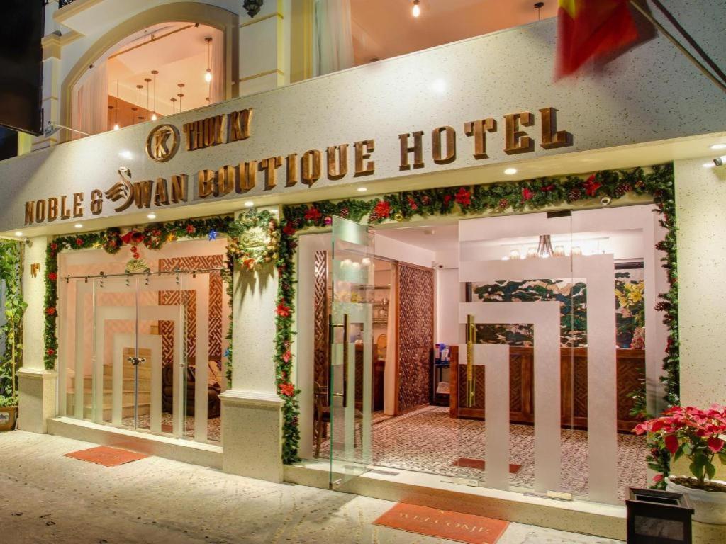 Noble & Swan Boutique Hotel Hanoi Exterior photo