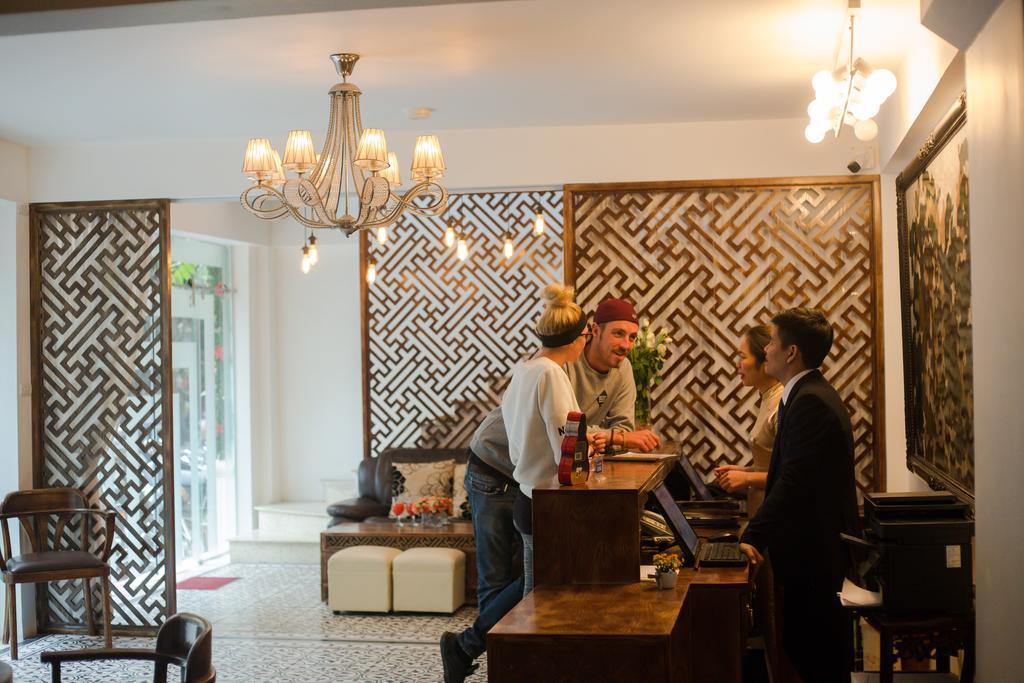 Noble & Swan Boutique Hotel Hanoi Exterior photo